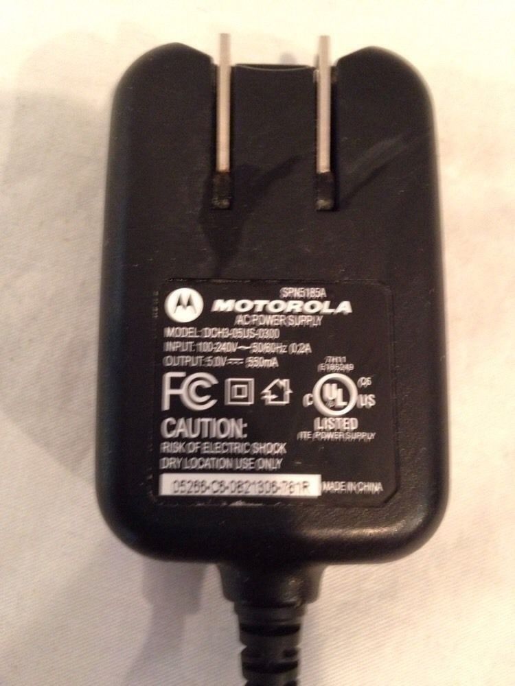 Motorola DCH3-05US-0300 5V 550mA AC Power Supply Adapter