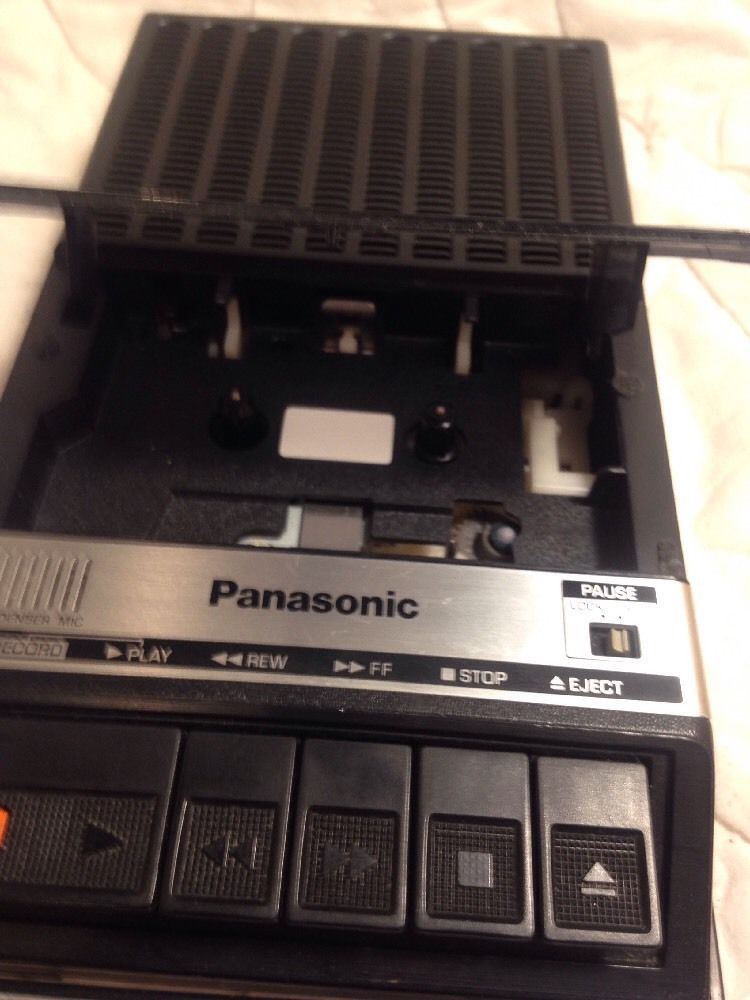 Vintage Panasonic RQ-2107A Portable Desktop Cassette Voice Recorder