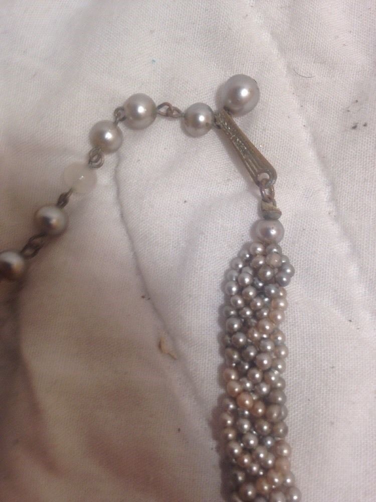 Vintage  Costume Jewelry Faux Woven Pearls Choker