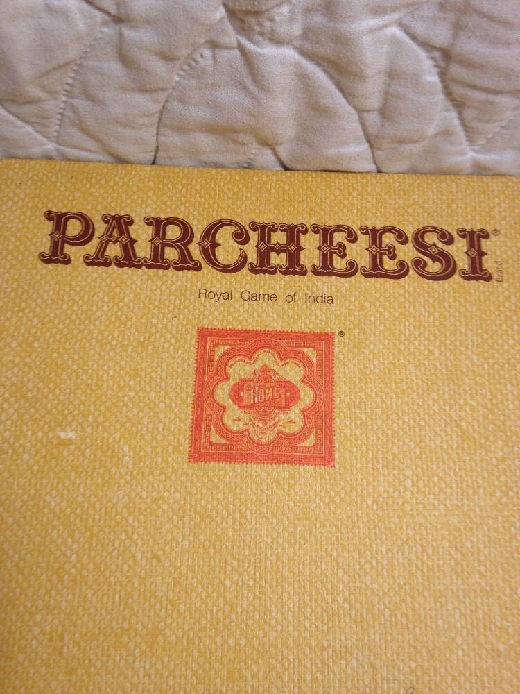 Vintage 1975 PARCHEESI~Royal Game Of India~Board Game