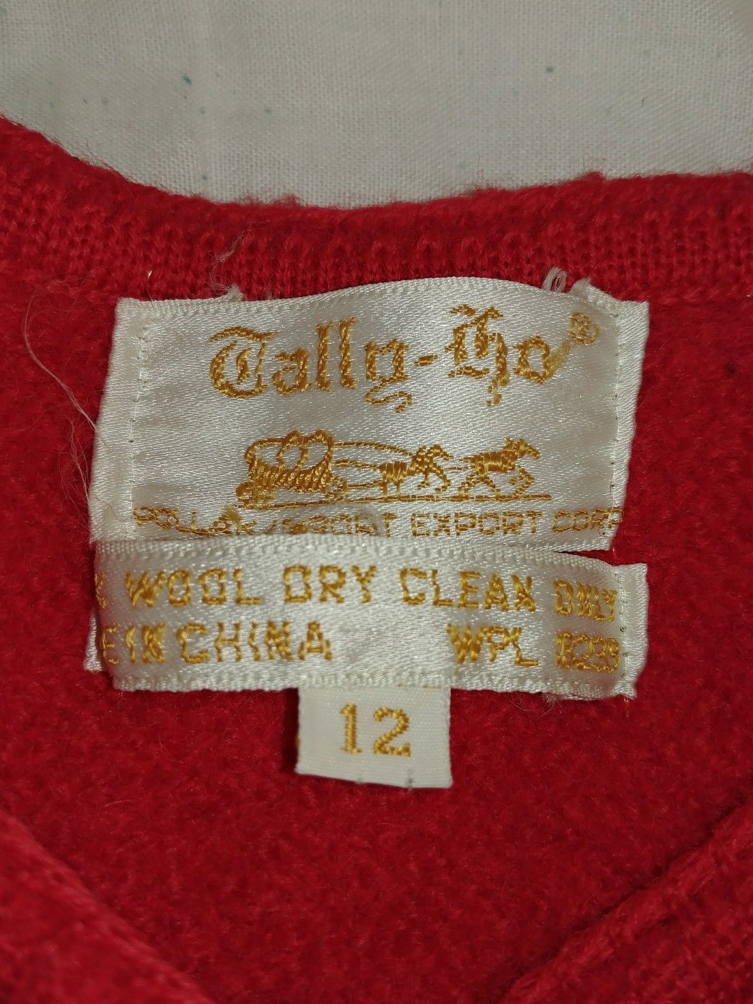 Vintage Tally-Ho women's button up red sweater 100% wool size 12 cardigan